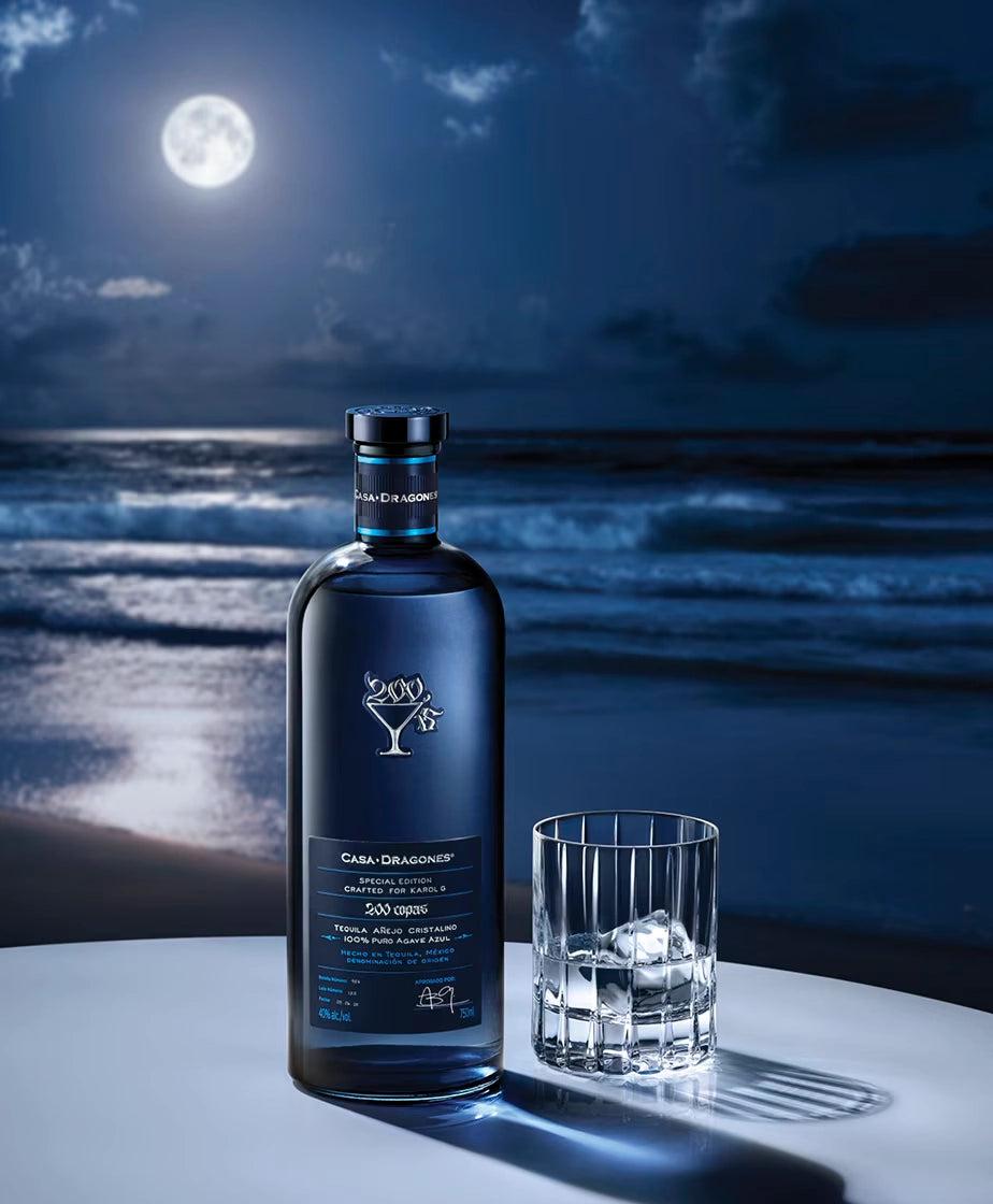 Casa Dragones x Karol G 200 Copas Cristalino 750ML