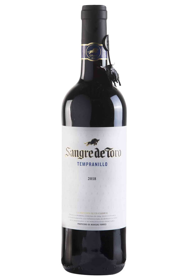 Torres Sangre de Toro la Mancha - Red Wine | Shop Online at The Liquor Barn
