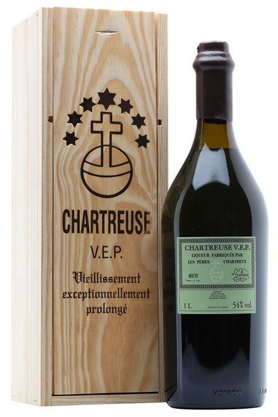 Chartreuse Green V.E.P. 1L | 98-Point Aged Herbal Liqueur – The