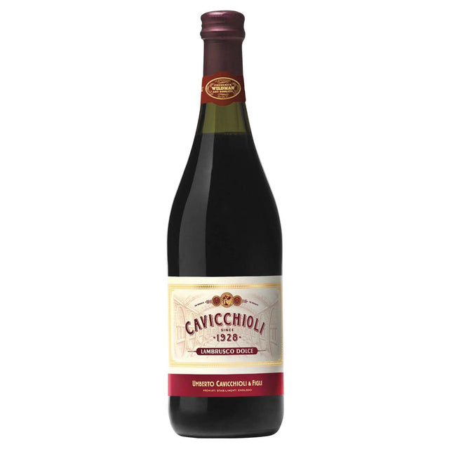 Cavicchioli Lambrusco Dolce bottle | Buy at Liquor Barn
